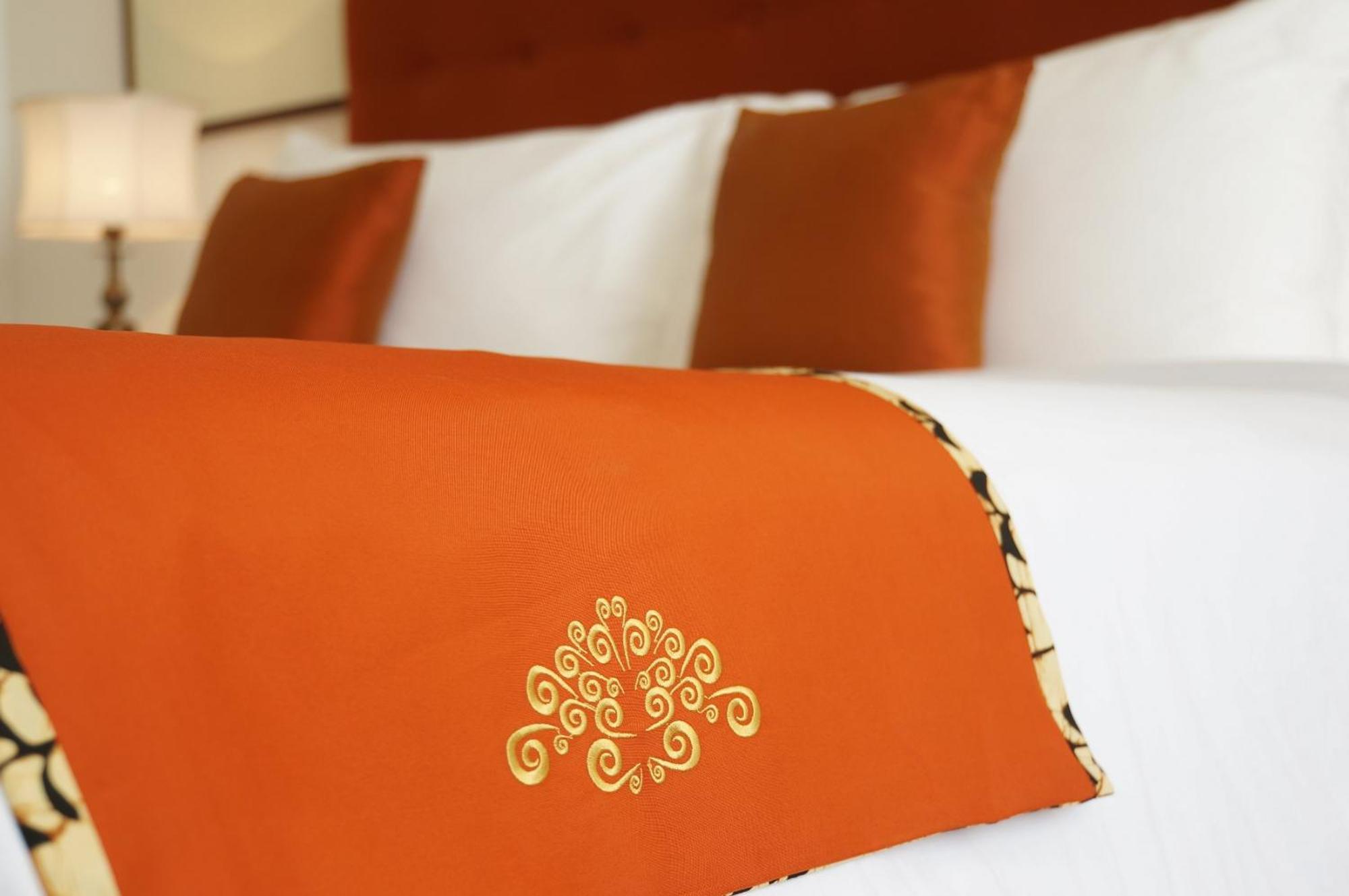 Hotel Ammi Cepu Zimmer foto
